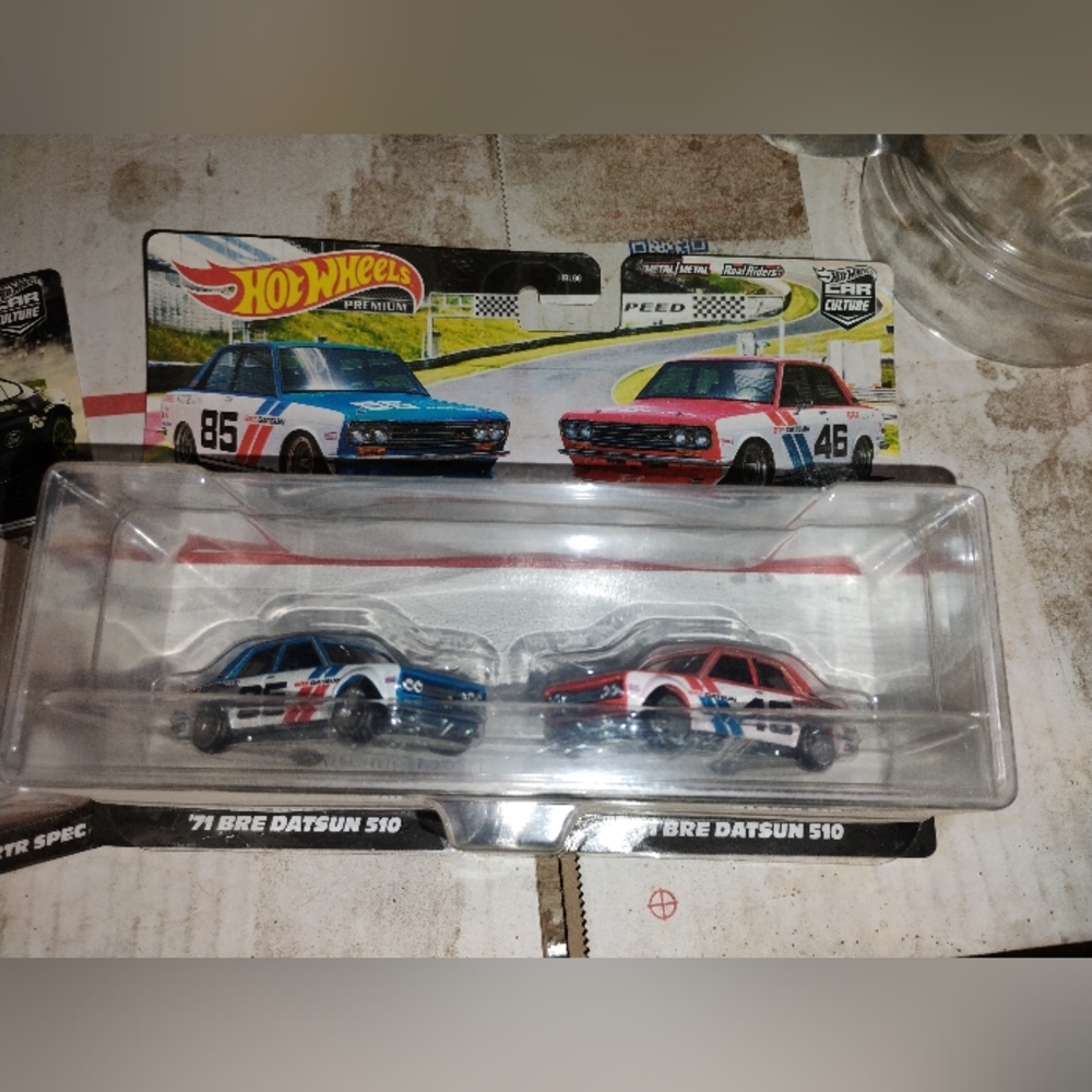 Hot Wheels Premium 2 Car Target Exclusive BRE Datsun 510s Pack